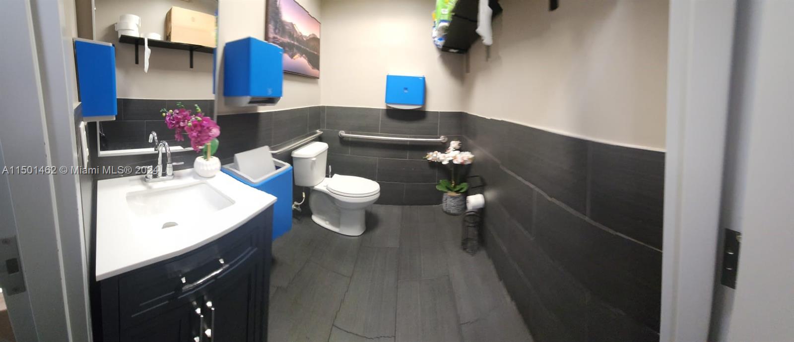 Coffee Shop Stirling Rd, Hollywood, Florida 33020, ,Businessopportunity,For Sale,Coffee Shop Stirling Rd,A11501462