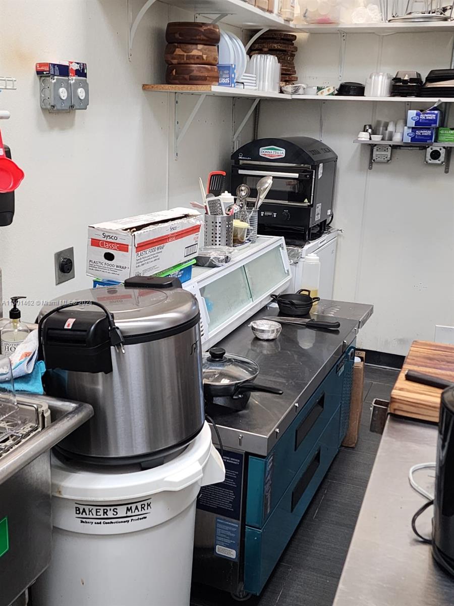 Coffee Shop Stirling Rd, Hollywood, Florida 33020, ,Businessopportunity,For Sale,Coffee Shop Stirling Rd,A11501462