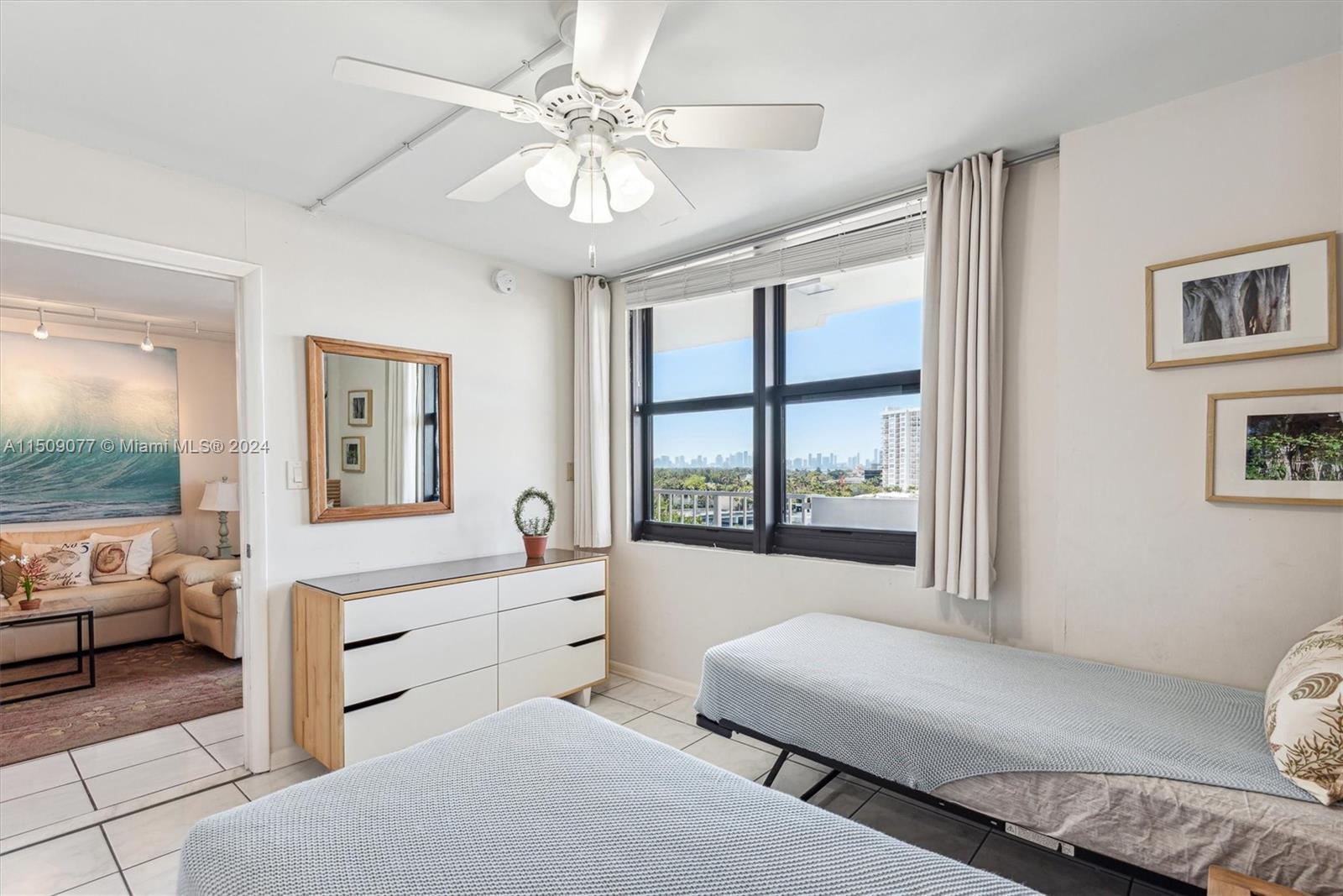 4301 Collins Ave 801, Miami Beach, Florida 33140, 2 Bedrooms Bedrooms, ,2 BathroomsBathrooms,Residential,For Sale,4301 Collins Ave 801,A11509077