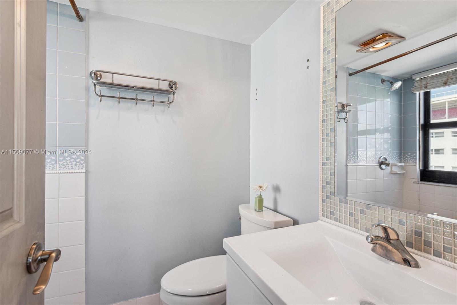 4301 Collins Ave 801, Miami Beach, Florida 33140, 2 Bedrooms Bedrooms, ,2 BathroomsBathrooms,Residential,For Sale,4301 Collins Ave 801,A11509077
