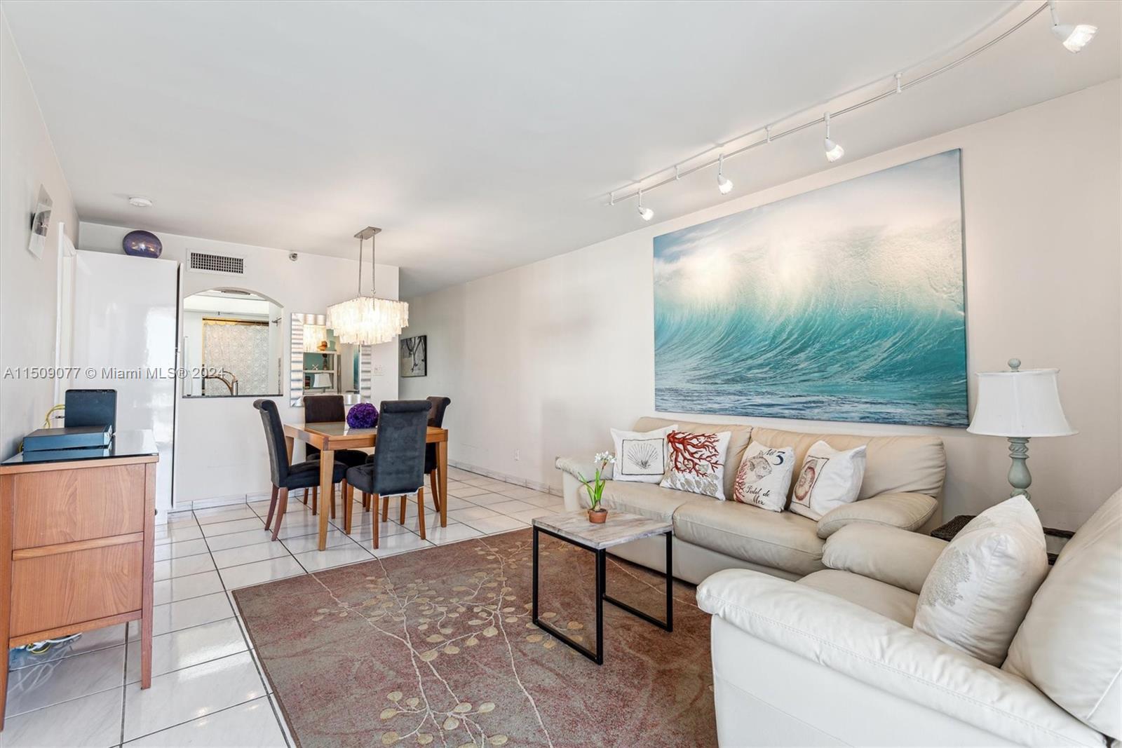 4301 Collins Ave 801, Miami Beach, Florida 33140, 2 Bedrooms Bedrooms, ,2 BathroomsBathrooms,Residential,For Sale,4301 Collins Ave 801,A11509077