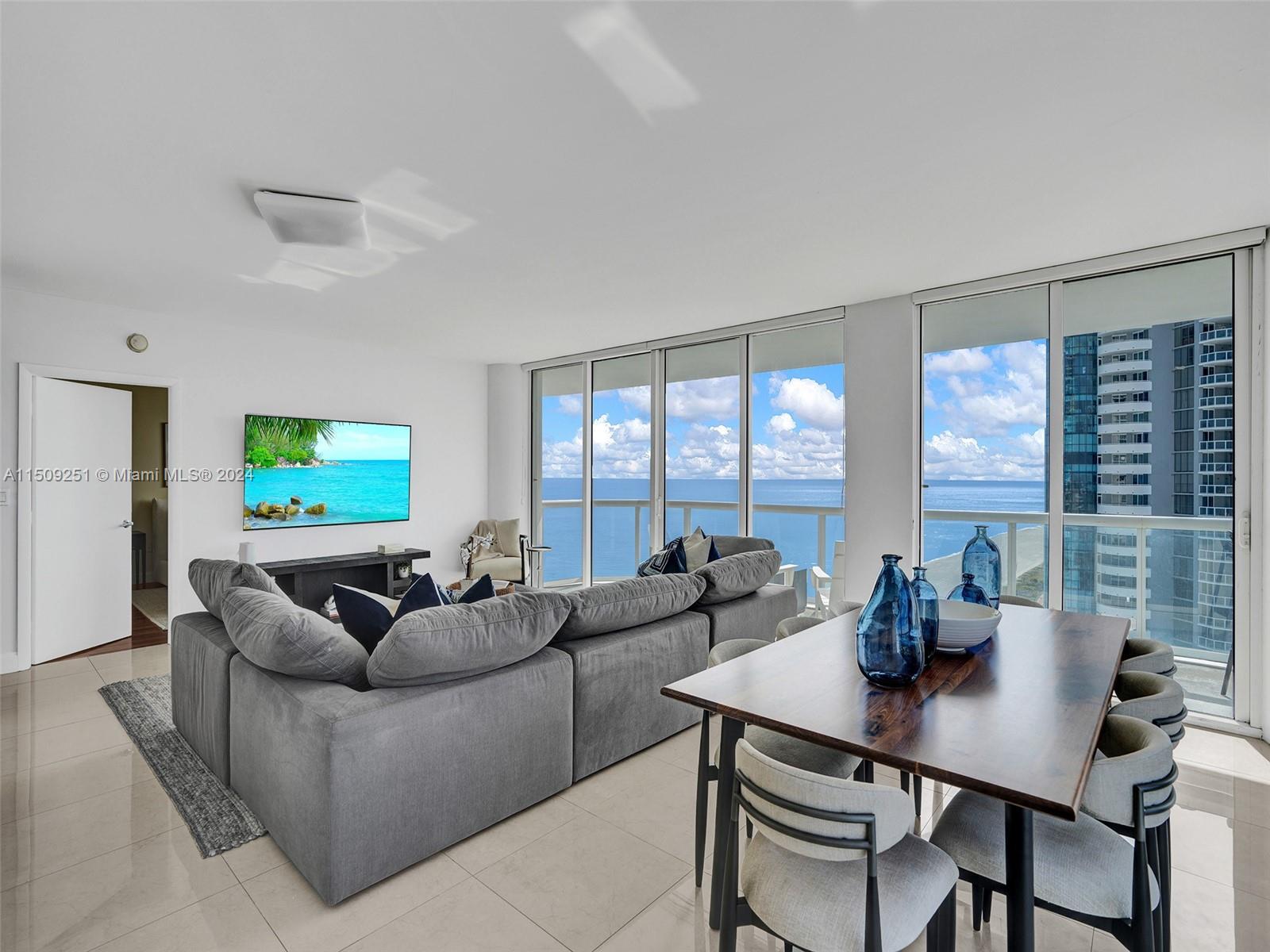 6365 Collins Ave 2007, Miami Beach, Florida 33141, 2 Bedrooms Bedrooms, ,2 BathroomsBathrooms,Residentiallease,For Rent,6365 Collins Ave 2007,A11509251