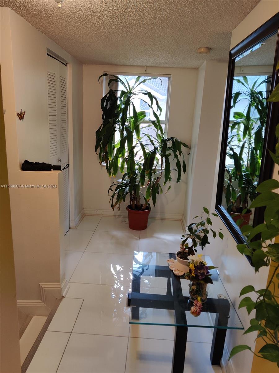 7620 Westwood Dr 216, Tamarac, Florida 33321, 3 Bedrooms Bedrooms, ,2 BathroomsBathrooms,Residential,For Sale,7620 Westwood Dr 216,A11509287