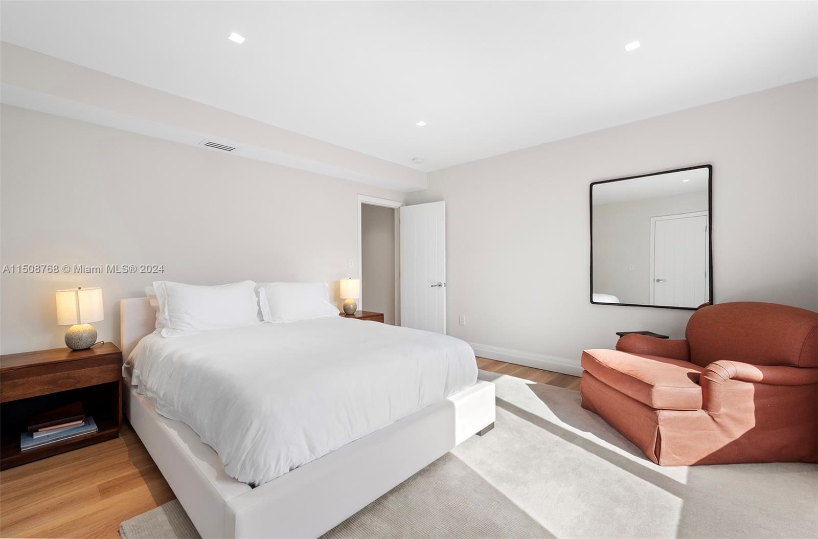 Third Bedroom w/ Jack & Jill Bath