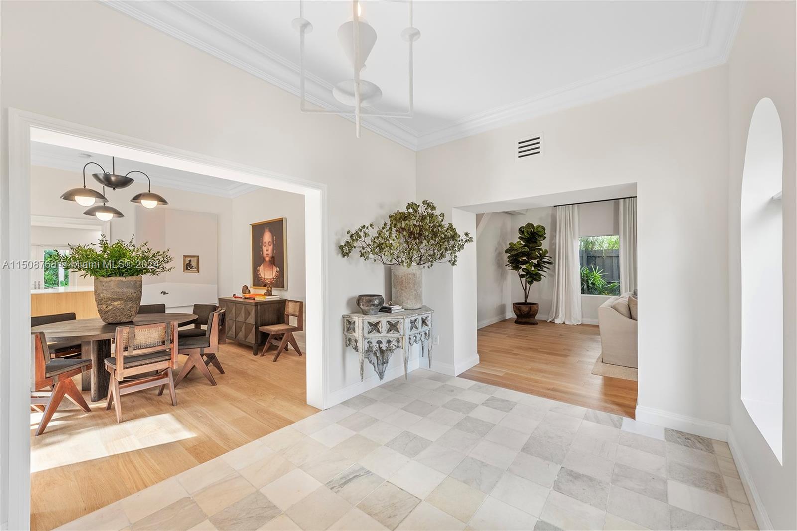 5572 Pine Tree Dr, Miami Beach, FL, 33140 United States, 5 Bedrooms Bedrooms, ,3 BathroomsBathrooms,Residential,For Sale,Pine Tree Dr,A11508768