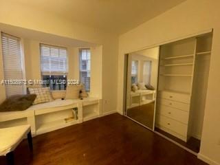 Guest BR w/window seat and mirrored closet
