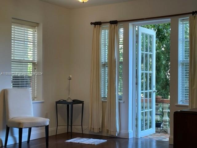 Private Entry French 
Doors