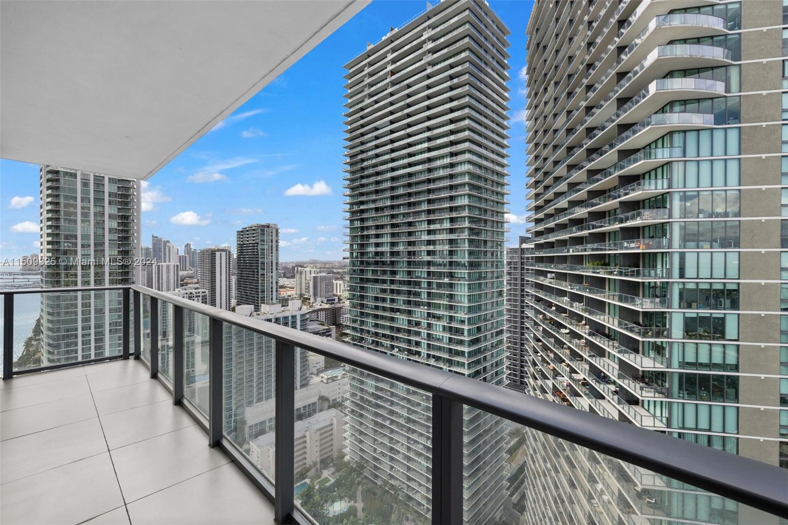 3131 NE 7th Ave 3401, Miami, Florida 33137, 3 Bedrooms Bedrooms, ,3 BathroomsBathrooms,Residential,For Sale,3131 NE 7th Ave 3401,A11509325