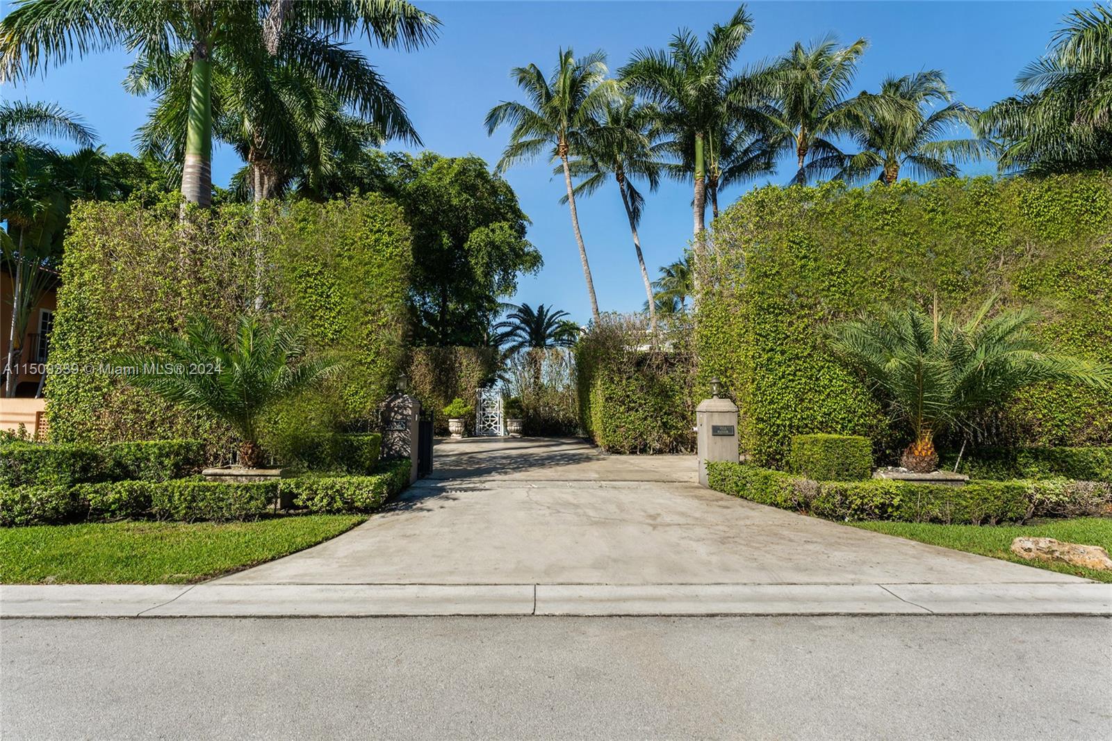 214 W San Marino Dr, Miami Beach, Florida 33139, ,Land,For Sale,214 W San Marino Dr,A11509339