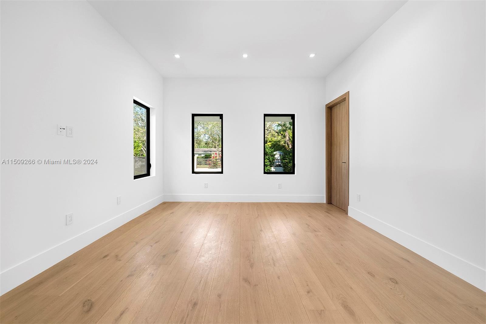 5996 102nd St, Pinecrest, FL, 33156 United States, 8 Bedrooms Bedrooms, ,9 BathroomsBathrooms,Residential,For Sale,102nd St,A11509266