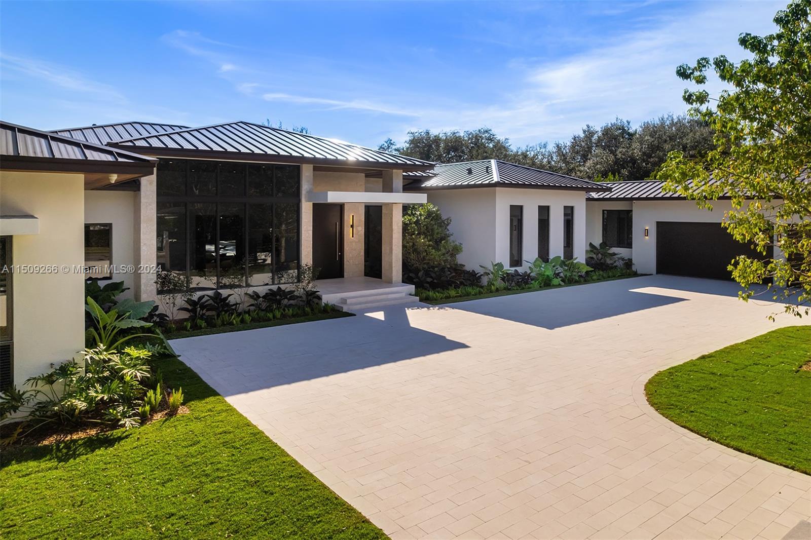 5996 102nd St, Pinecrest, FL, 33156 United States, 8 Bedrooms Bedrooms, ,9 BathroomsBathrooms,Residential,For Sale,102nd St,A11509266