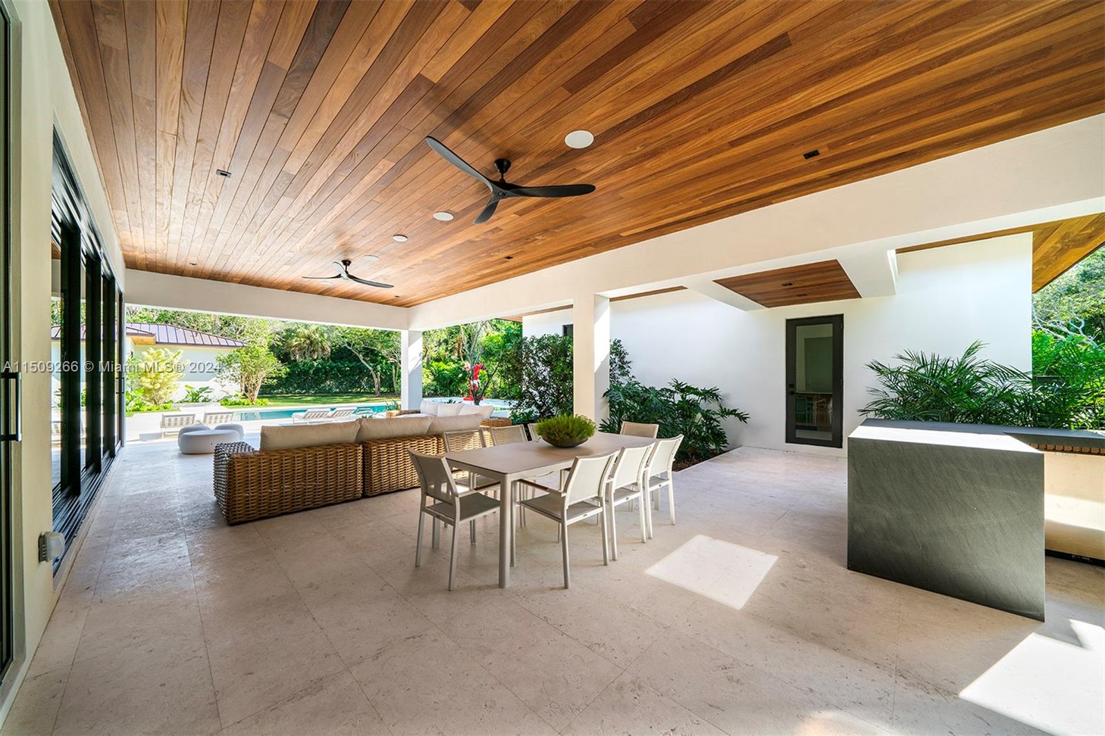 5996 102nd St, Pinecrest, FL, 33156 United States, 8 Bedrooms Bedrooms, ,9 BathroomsBathrooms,Residential,For Sale,102nd St,A11509266