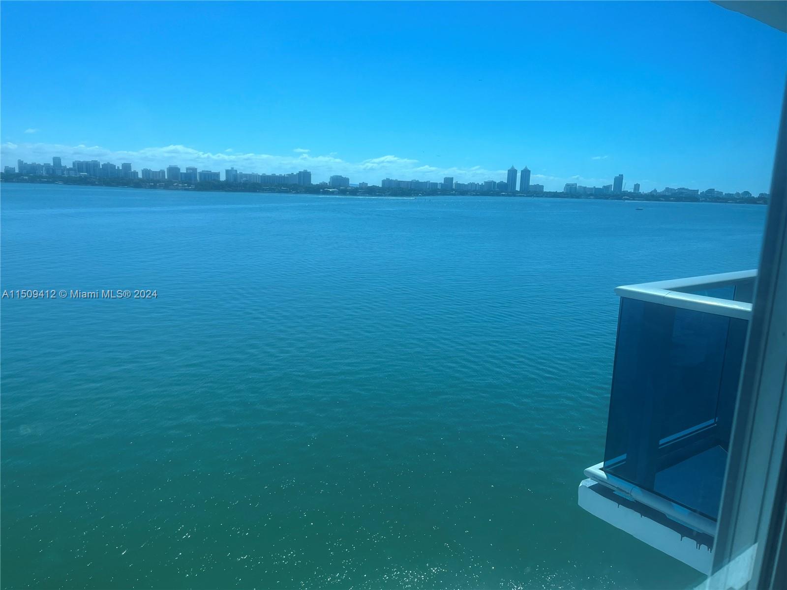 7501 E Treasure Dr 9EF, North Bay Village, Florida 33141, 3 Bedrooms Bedrooms, ,2 BathroomsBathrooms,Residentiallease,For Rent,7501 E Treasure Dr 9EF,A11509412