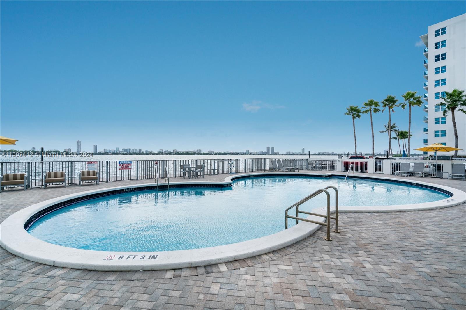 7501 E Treasure Dr 9EF, North Bay Village, Florida 33141, 3 Bedrooms Bedrooms, ,2 BathroomsBathrooms,Residentiallease,For Rent,7501 E Treasure Dr 9EF,A11509412