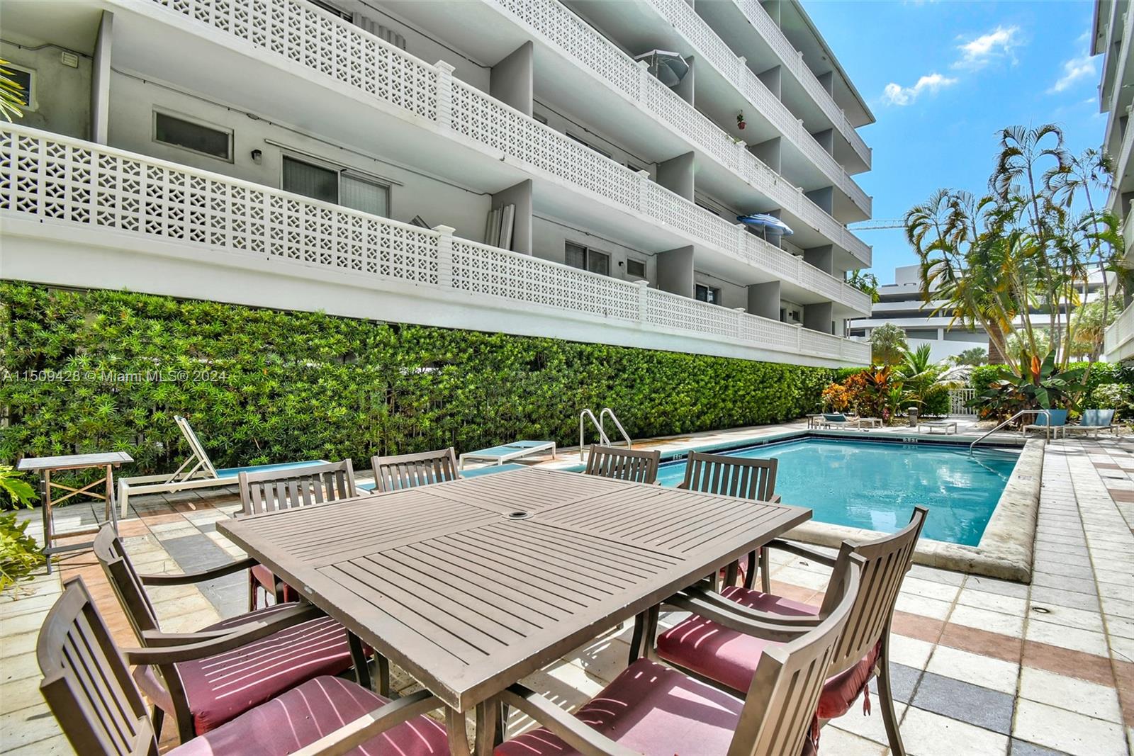 1620 West Ave 306, Miami Beach, Florida 33139, 1 Bedroom Bedrooms, ,1 BathroomBathrooms,Residential,For Sale,1620 West Ave 306,A11509428