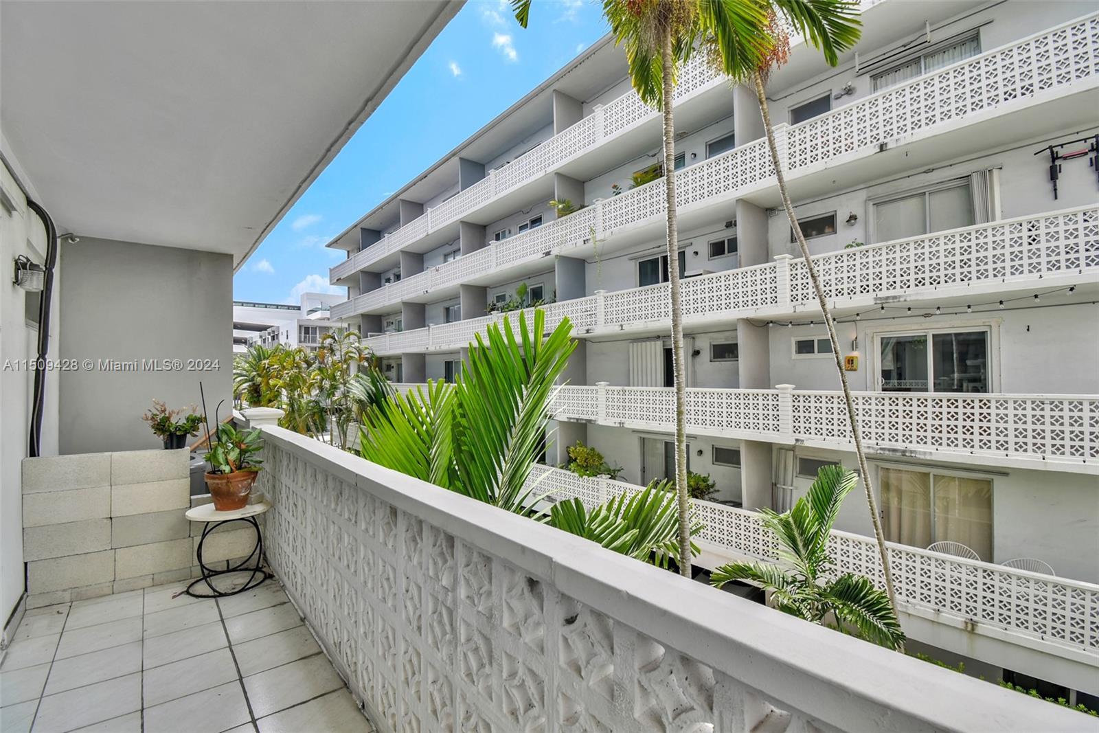 1620 West Ave 306, Miami Beach, Florida 33139, 1 Bedroom Bedrooms, ,1 BathroomBathrooms,Residential,For Sale,1620 West Ave 306,A11509428