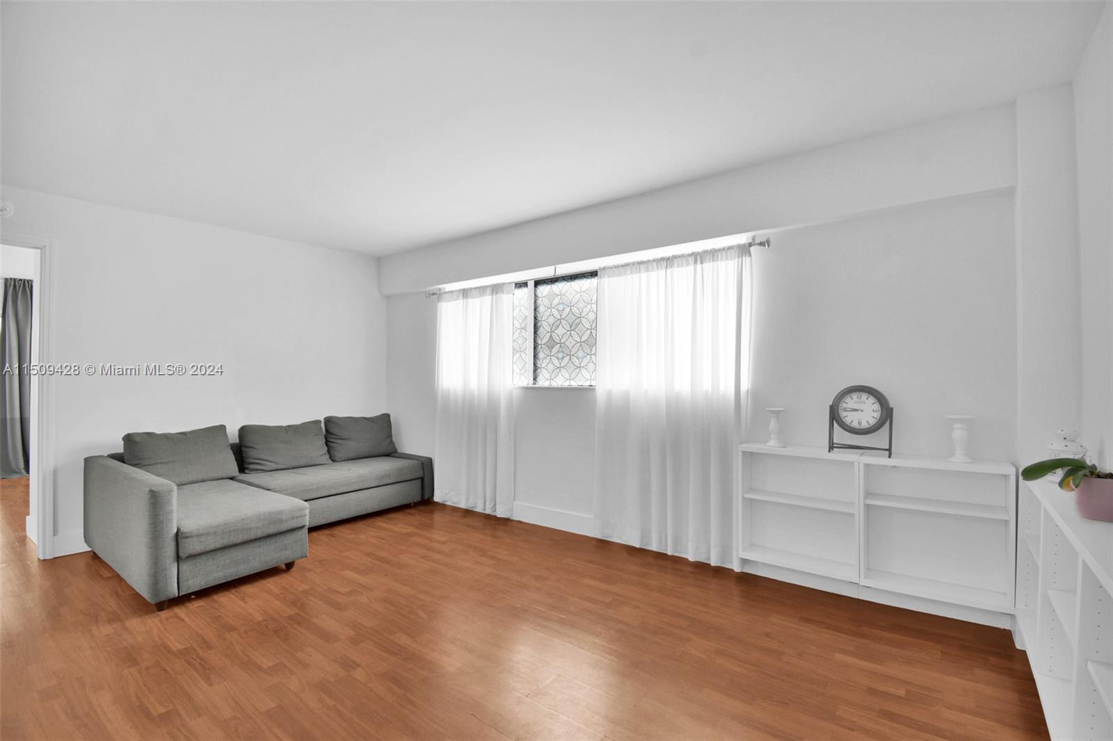 1620 West Ave 306, Miami Beach, Florida 33139, 1 Bedroom Bedrooms, ,1 BathroomBathrooms,Residential,For Sale,1620 West Ave 306,A11509428