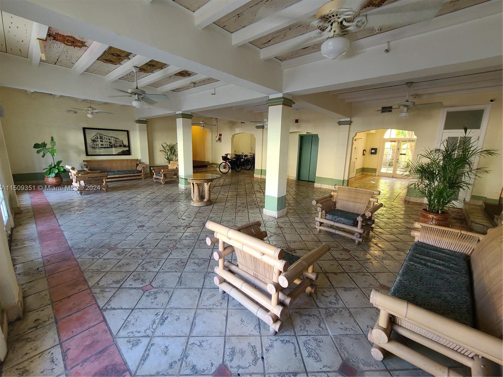 900 16th St 109, Miami Beach, Florida 33139, ,1 BathroomBathrooms,Residentiallease,For Rent,900 16th St 109,A11509351