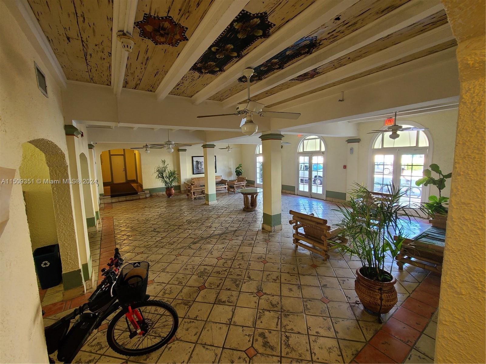 900 16th St 109, Miami Beach, Florida 33139, ,1 BathroomBathrooms,Residentiallease,For Rent,900 16th St 109,A11509351