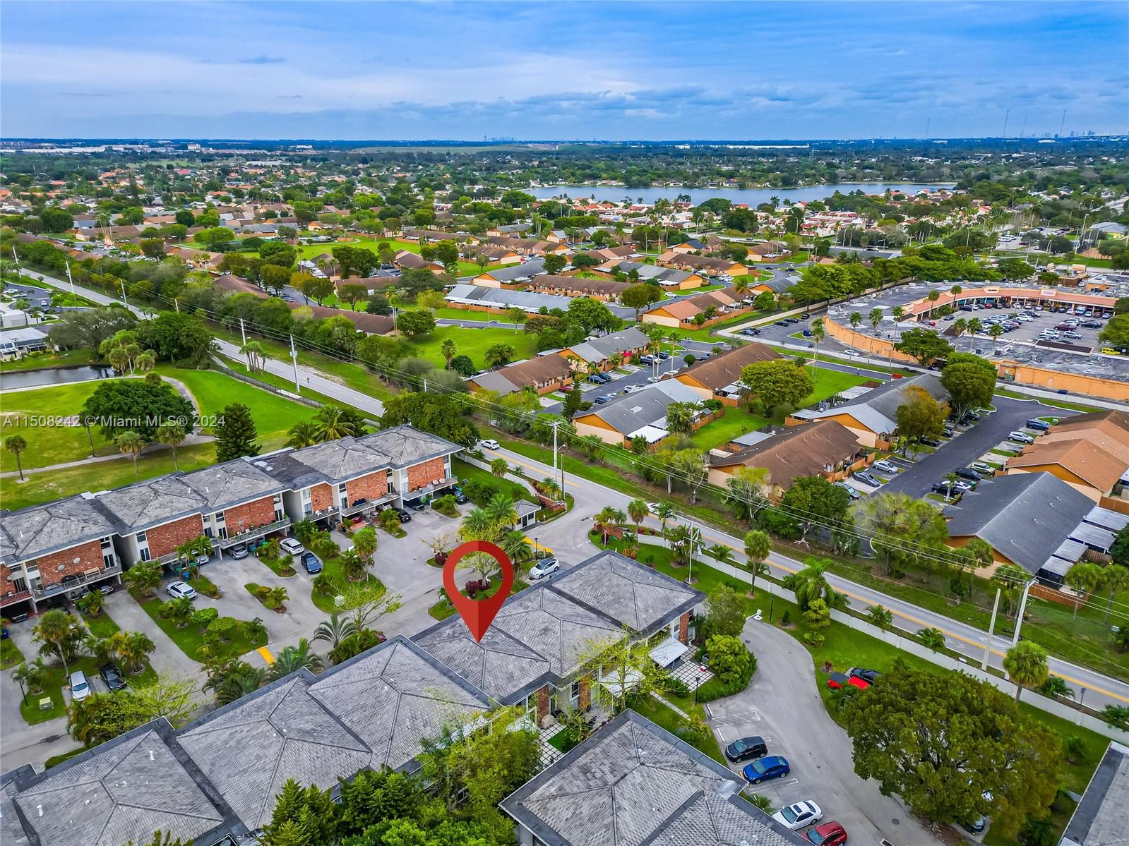 6720 Brookline Dr 6720, Hialeah, Florida 33015, 2 Bedrooms Bedrooms, ,2 BathroomsBathrooms,Residential,For Sale,6720 Brookline Dr 6720,A11508242