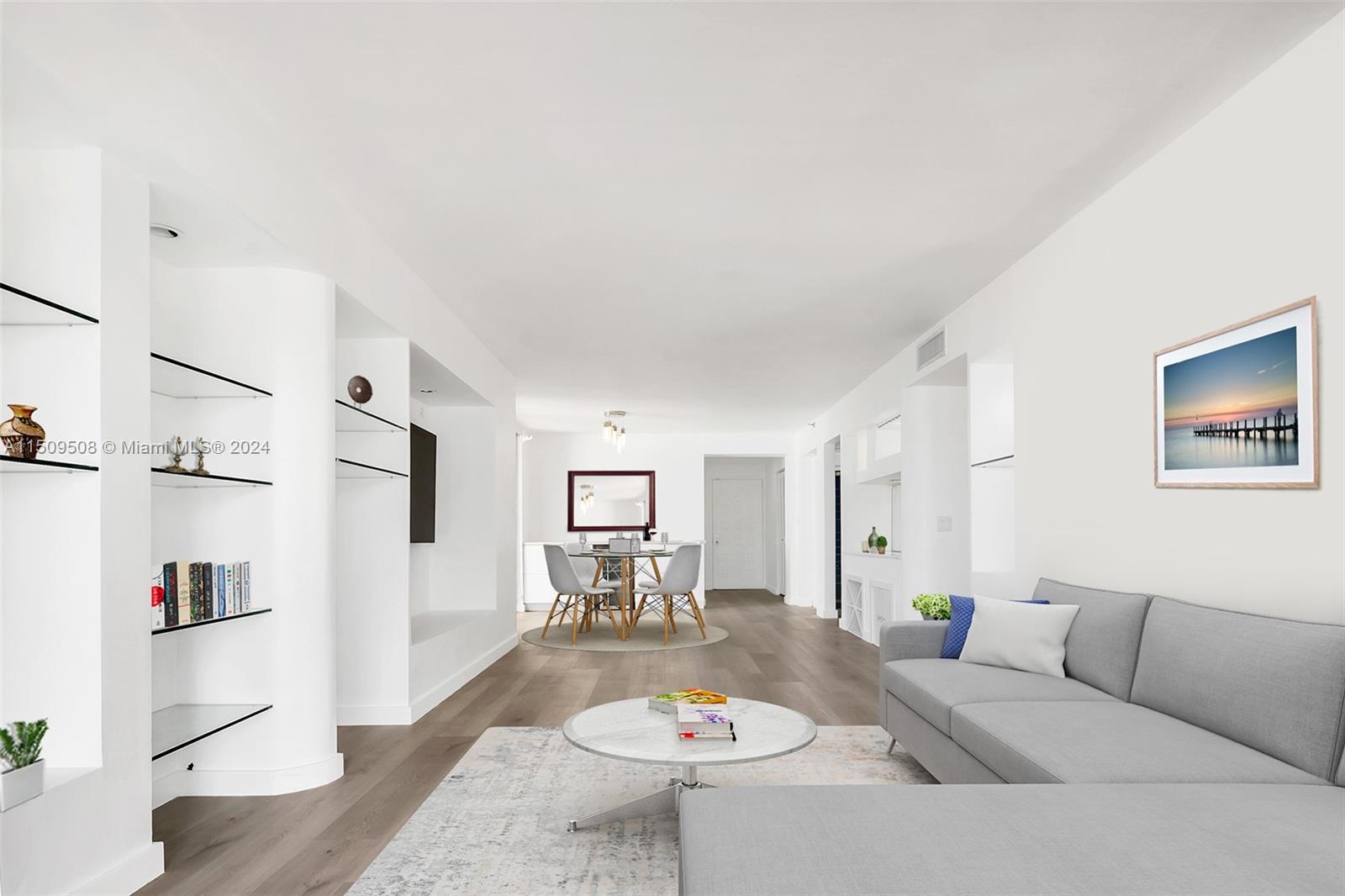 6061 Collins Ave 7A, Miami Beach, Florida 33140, 2 Bedrooms Bedrooms, ,2 BathroomsBathrooms,Residential,For Sale,6061 Collins Ave 7A,A11509508