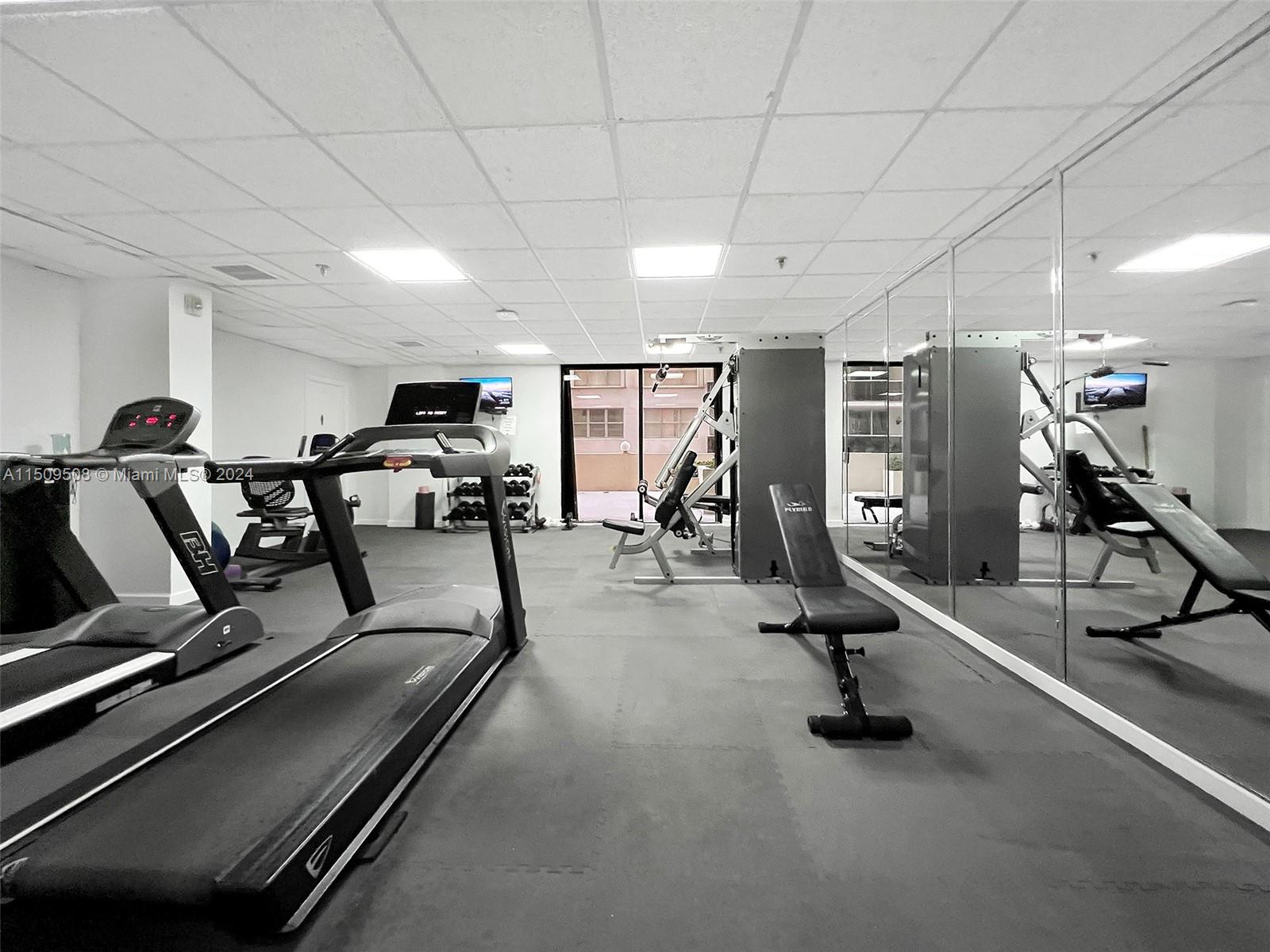 6061 Collins Ave 7A, Miami Beach, Florida 33140, 2 Bedrooms Bedrooms, ,2 BathroomsBathrooms,Residential,For Sale,6061 Collins Ave 7A,A11509508