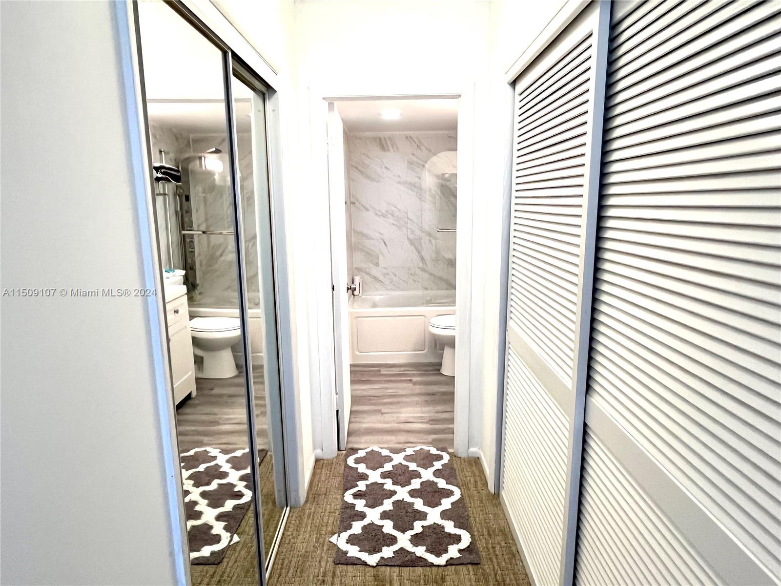 1001 91st St 212, Bay Harbor Islands, Florida 33154, 1 Bedroom Bedrooms, ,1 BathroomBathrooms,Residentiallease,For Rent,1001 91st St 212,A11509107