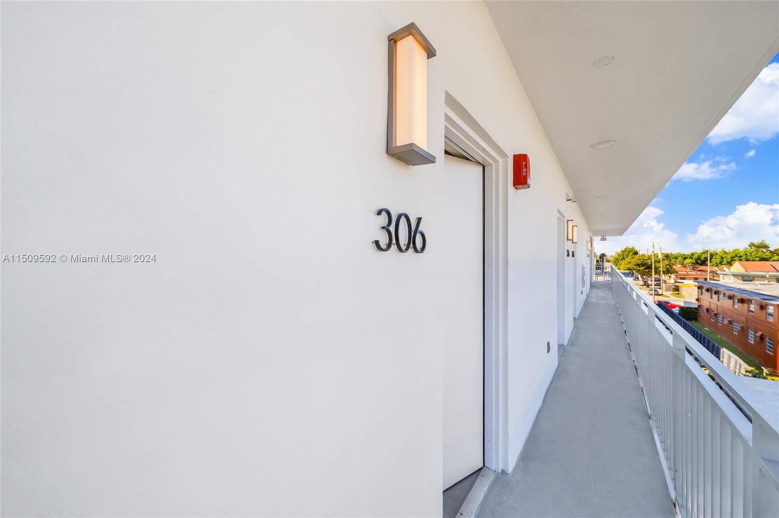 1536 NW 15th Ave 306, Miami, Florida 33125, 2 Bedrooms Bedrooms, ,1 BathroomBathrooms,Residentiallease,For Rent,1536 NW 15th Ave 306,A11509592