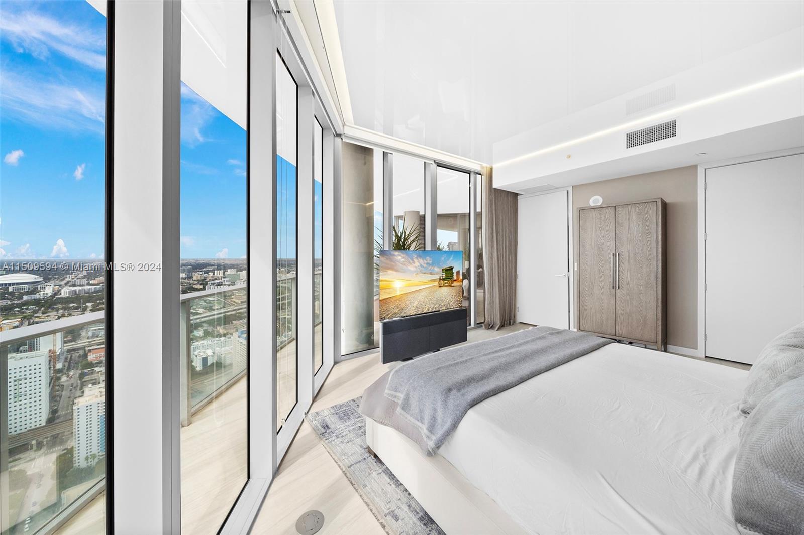 851 1st Ave, Miami, FL, 33132 United States, 4 Bedrooms Bedrooms, ,5 BathroomsBathrooms,Residential,For Sale,1st Ave,A11509594