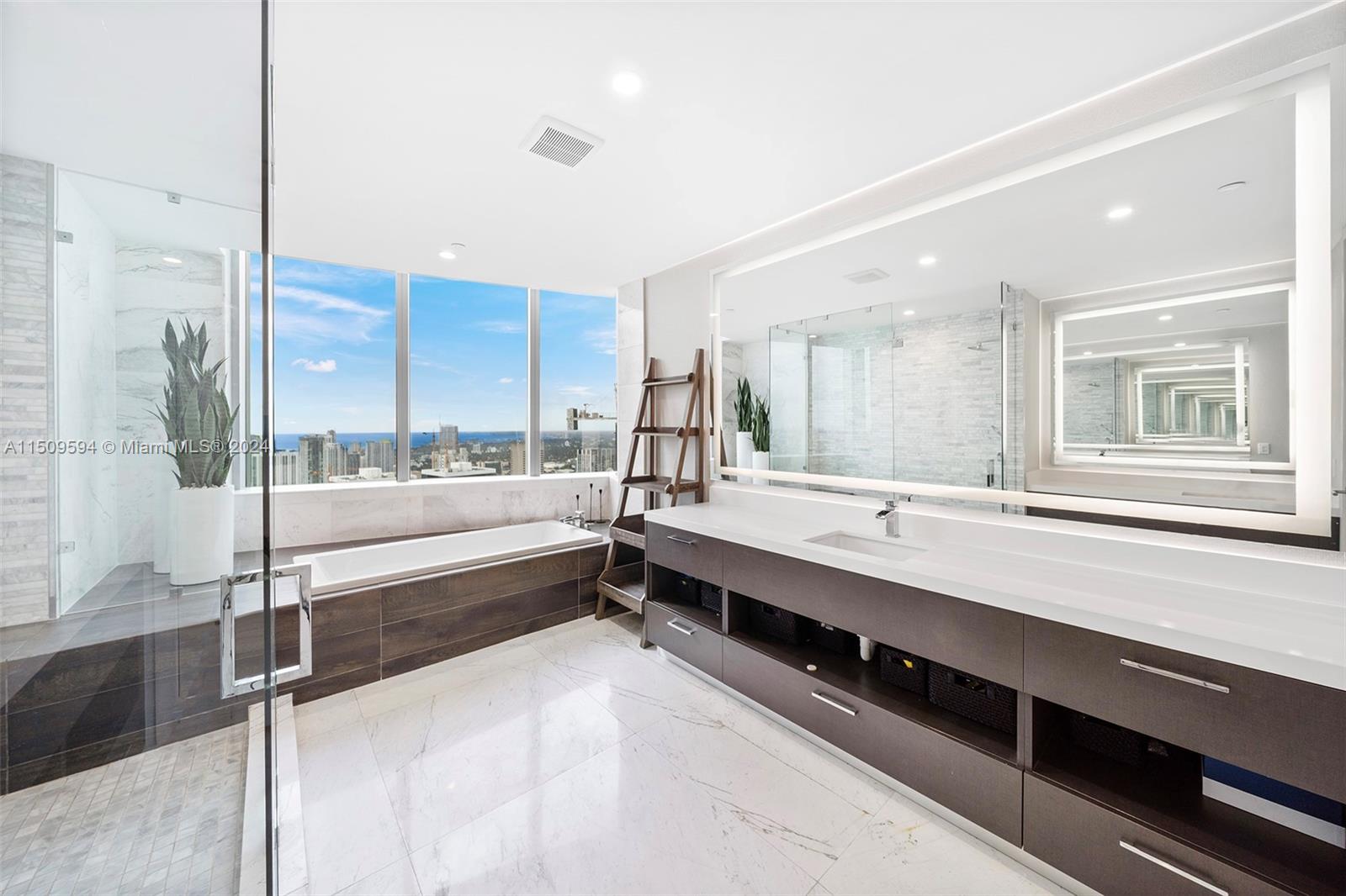 851 NE 1st Ave PH 5312, Miami, Florida 33132, 4 Bedrooms Bedrooms, ,5 BathroomsBathrooms,Residential,For Sale,851 NE 1st Ave PH 5312,A11509594