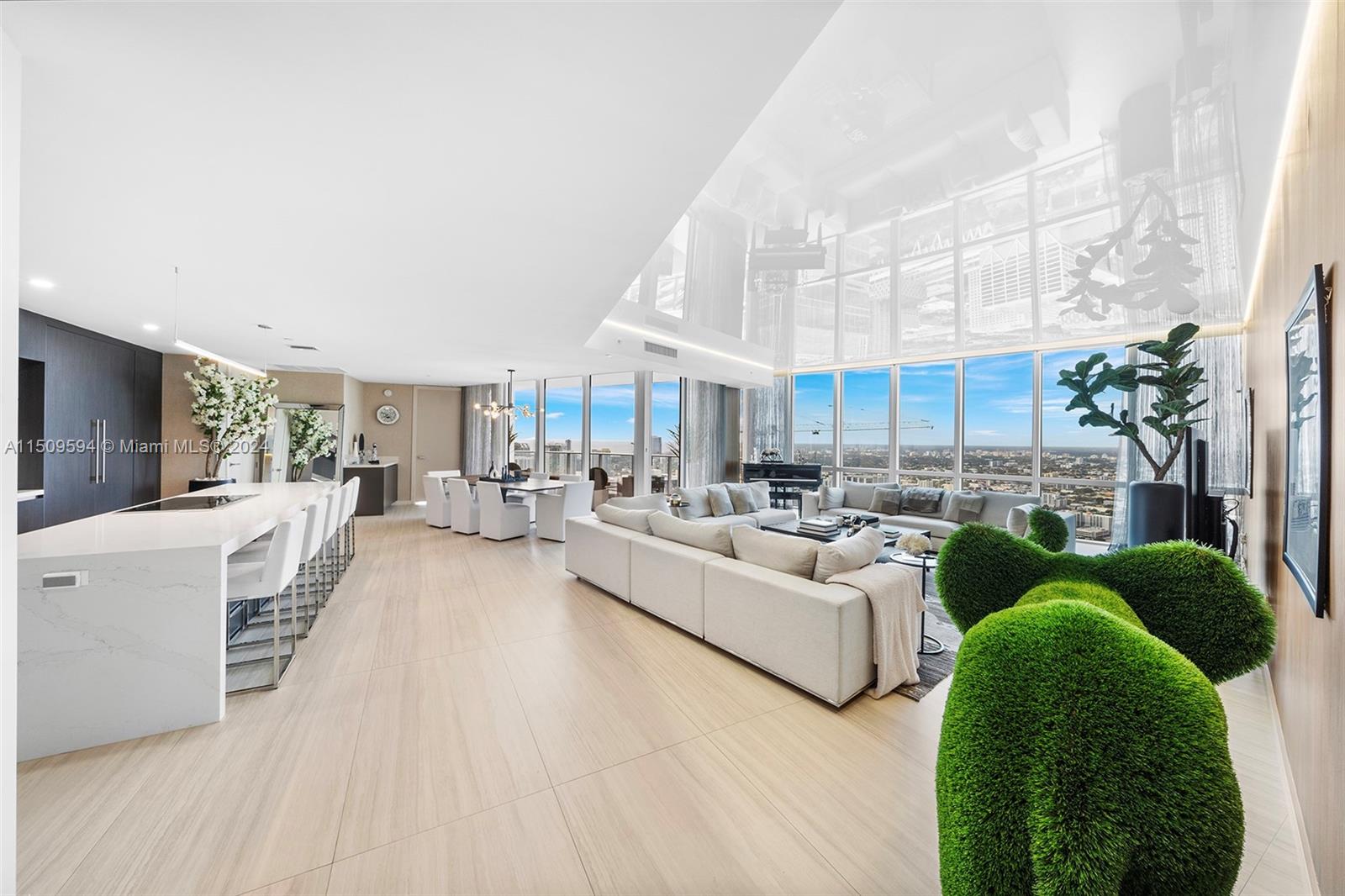 851 NE 1st Ave PH 5312, Miami, Florida 33132, 4 Bedrooms Bedrooms, ,5 BathroomsBathrooms,Residential,For Sale,851 NE 1st Ave PH 5312,A11509594