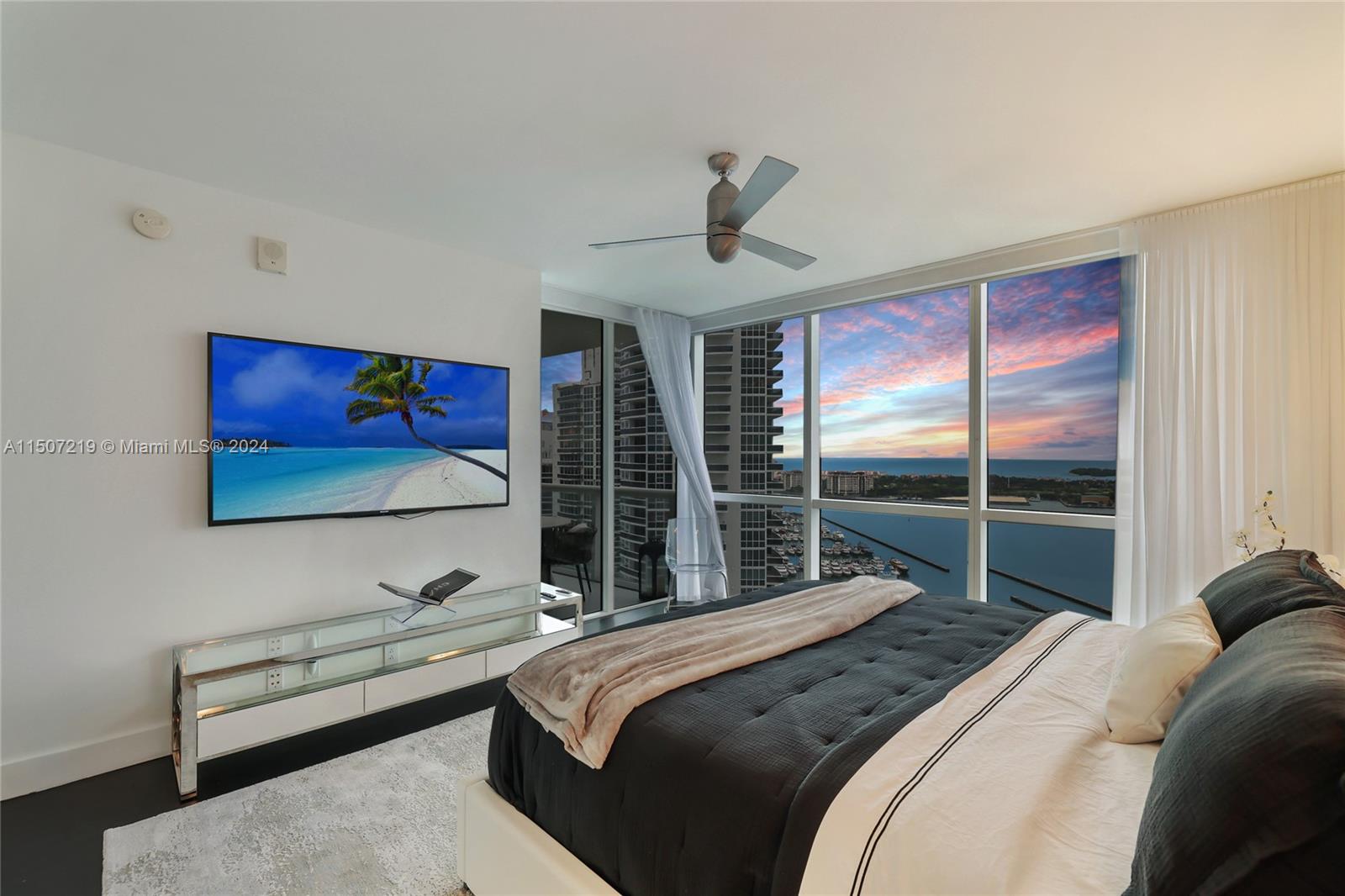 450 Alton Rd 2603, Miami Beach, Florida 33139, 3 Bedrooms Bedrooms, ,3 BathroomsBathrooms,Residentiallease,For Rent,450 Alton Rd 2603,A11507219