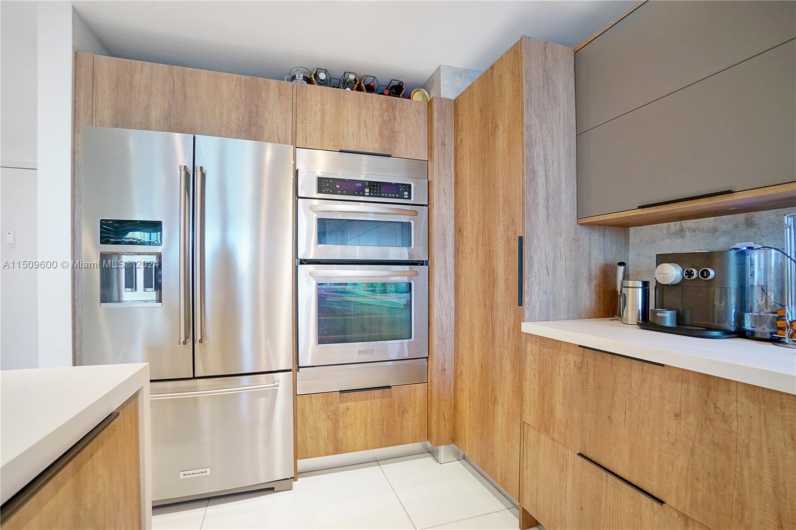2950 188th St, Aventura, FL, 33180 United States, 3 Bedrooms Bedrooms, ,3 BathroomsBathrooms,Residential,For Sale,188th St,A11509600