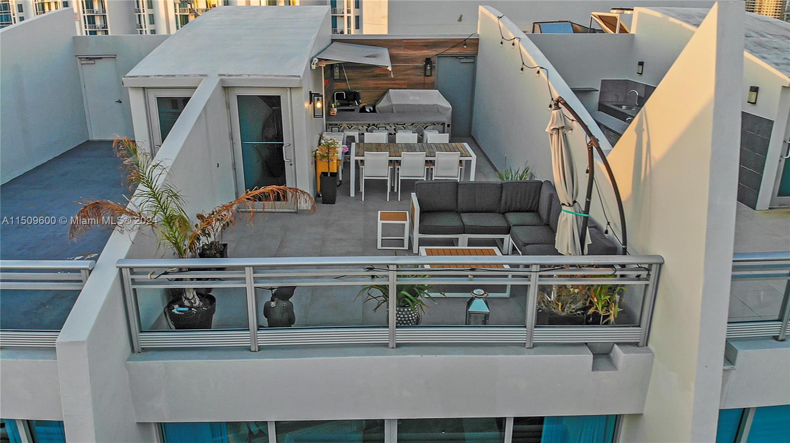 2950 NE 188th St 537, Aventura, Florida 33180, 3 Bedrooms Bedrooms, ,3 BathroomsBathrooms,Residential,For Sale,2950 NE 188th St 537,A11509600