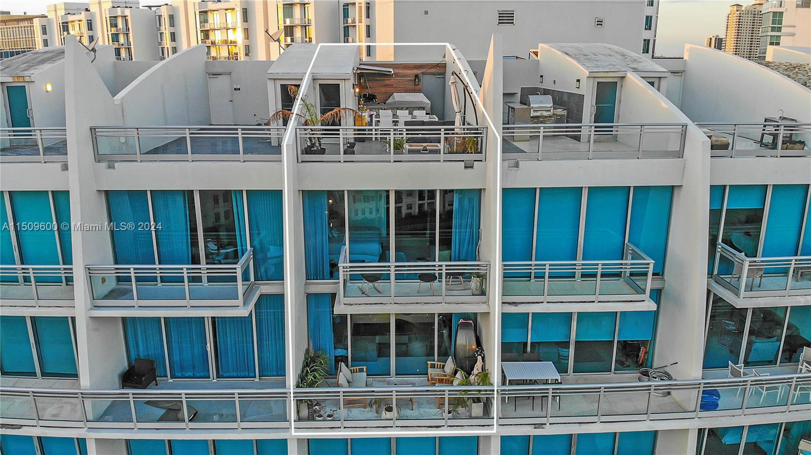 2950 NE 188th St 537, Aventura, Florida 33180, 3 Bedrooms Bedrooms, ,3 BathroomsBathrooms,Residential,For Sale,2950 NE 188th St 537,A11509600