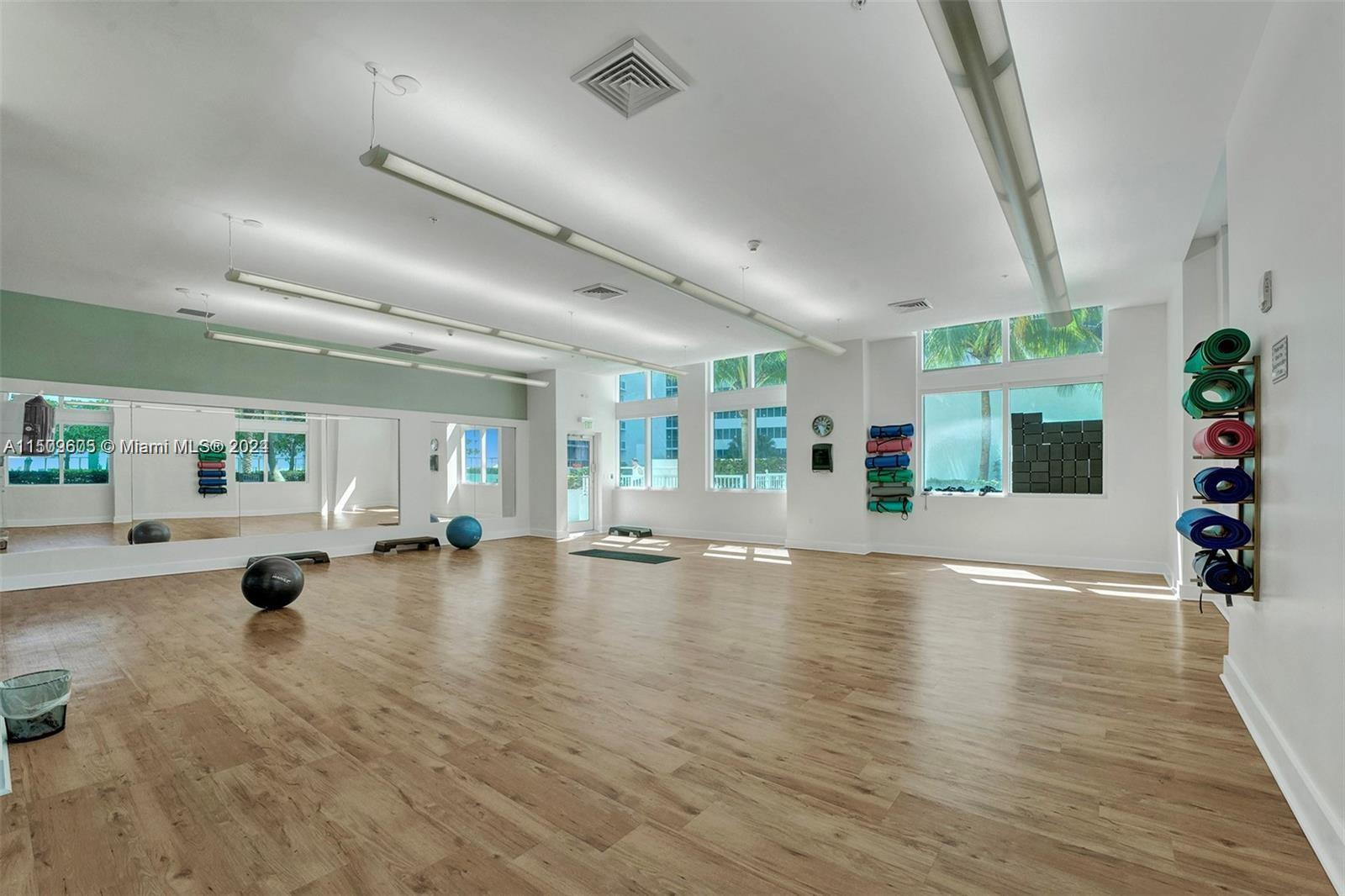 1900 N Bayshore Dr 508, Miami, Florida 33132, 1 Bedroom Bedrooms, ,1 BathroomBathrooms,Residential,For Sale,1900 N Bayshore Dr 508,A11509605