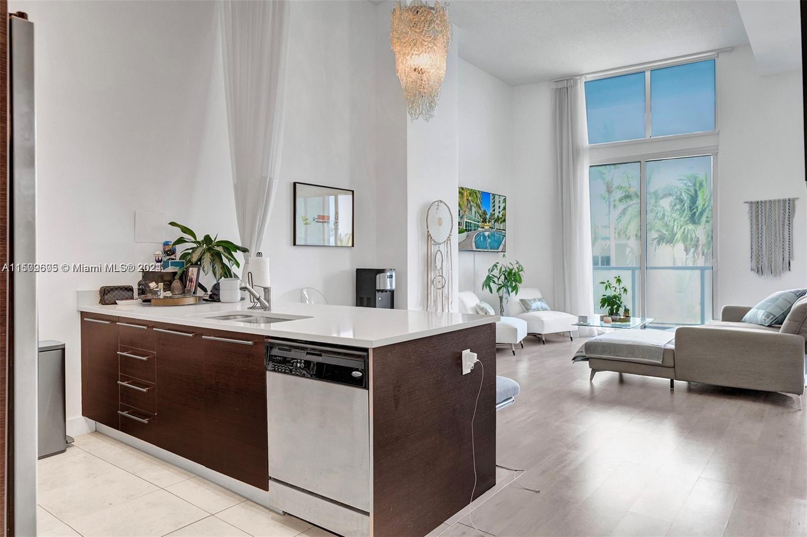 1900 N Bayshore Dr 508, Miami, Florida 33132, 1 Bedroom Bedrooms, ,1 BathroomBathrooms,Residential,For Sale,1900 N Bayshore Dr 508,A11509605