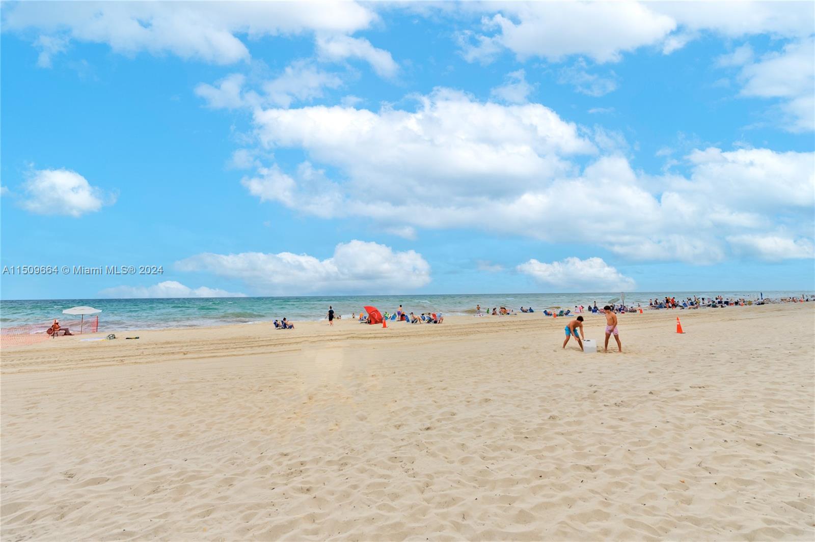 3901 S Ocean Dr 1D, Hollywood, Florida 33019, 1 Bedroom Bedrooms, ,1 BathroomBathrooms,Residential,For Sale,3901 S Ocean Dr 1D,A11509664