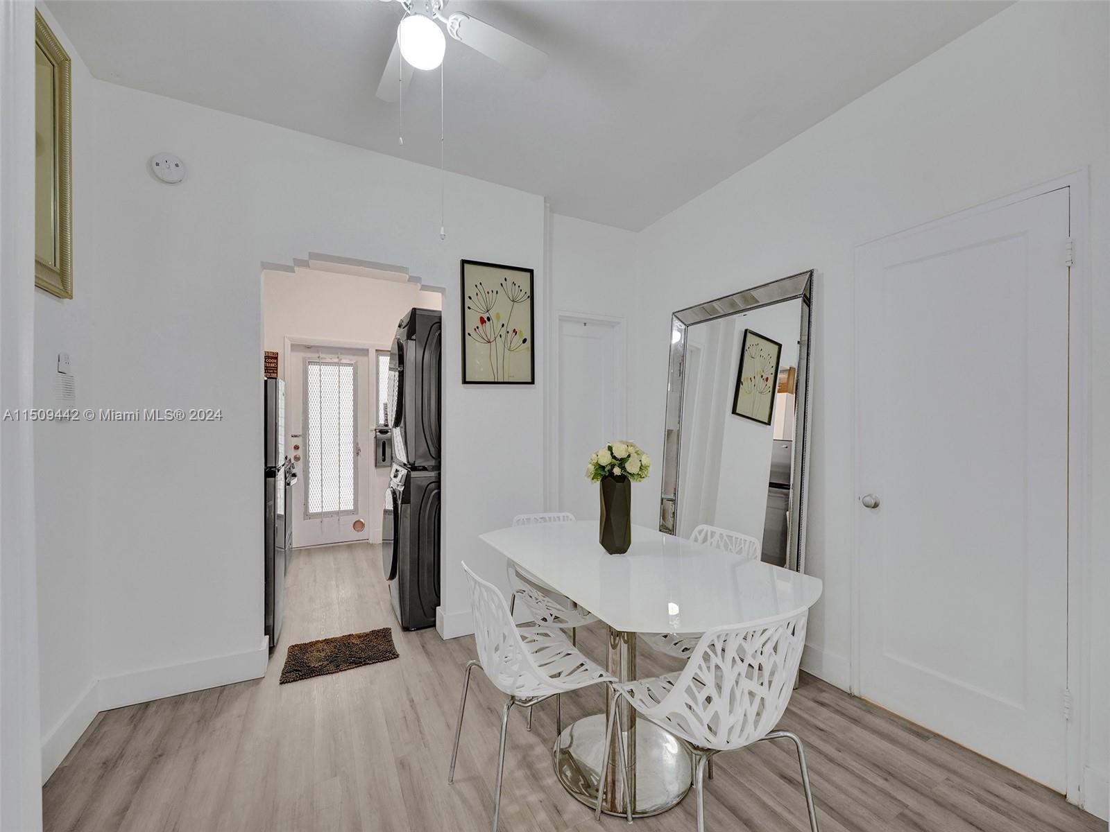 730 12th St 9, Miami Beach, Florida 33139, 1 Bedroom Bedrooms, ,1 BathroomBathrooms,Residentiallease,For Rent,730 12th St 9,A11509442