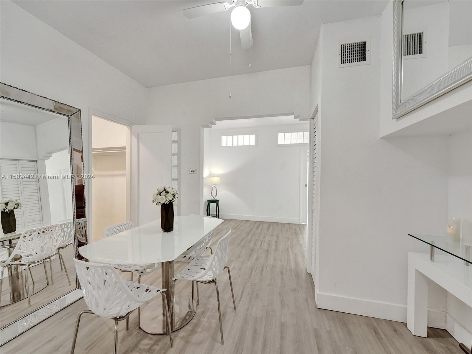 730 12th St 9, Miami Beach, Florida 33139, 1 Bedroom Bedrooms, ,1 BathroomBathrooms,Residentiallease,For Rent,730 12th St 9,A11509442