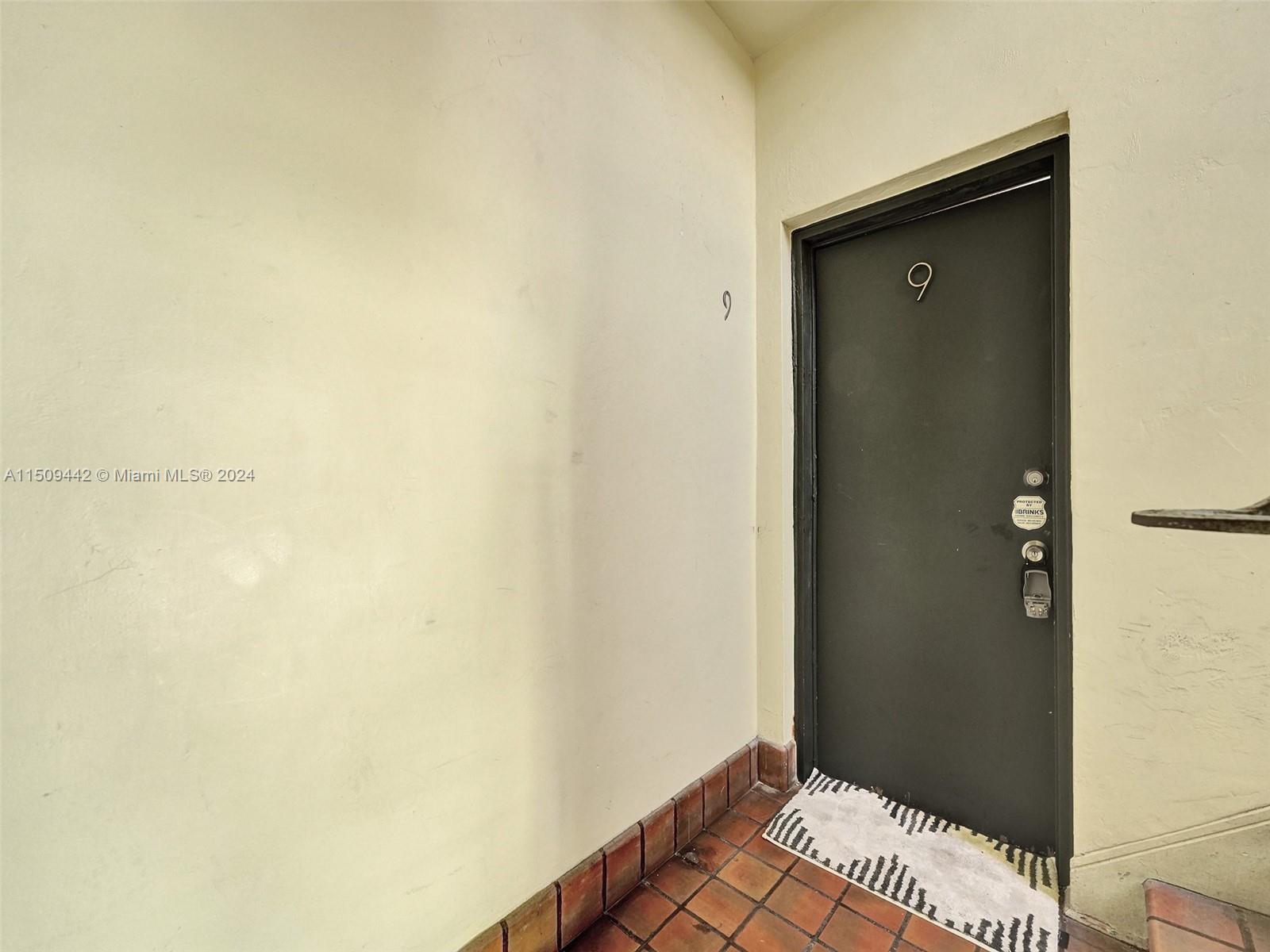 730 12th St 9, Miami Beach, Florida 33139, 1 Bedroom Bedrooms, ,1 BathroomBathrooms,Residentiallease,For Rent,730 12th St 9,A11509442