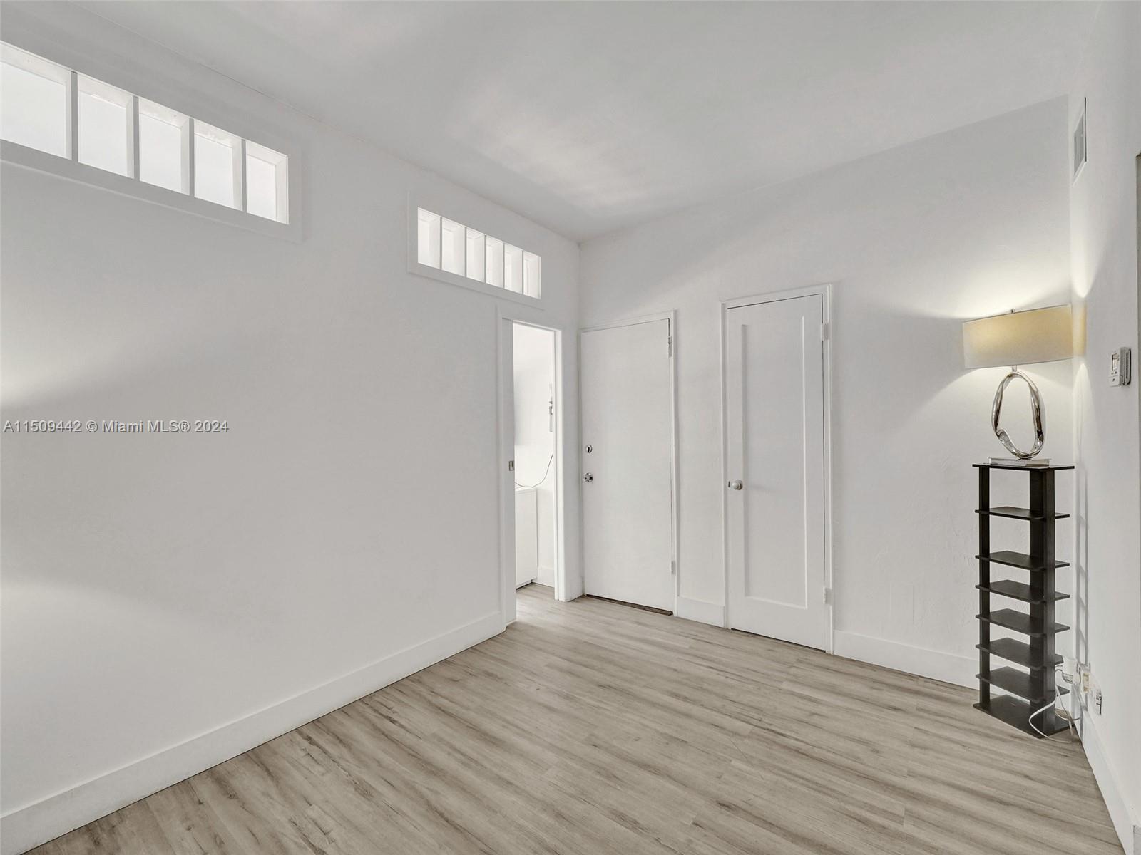 730 12th St 9, Miami Beach, Florida 33139, 1 Bedroom Bedrooms, ,1 BathroomBathrooms,Residentiallease,For Rent,730 12th St 9,A11509442