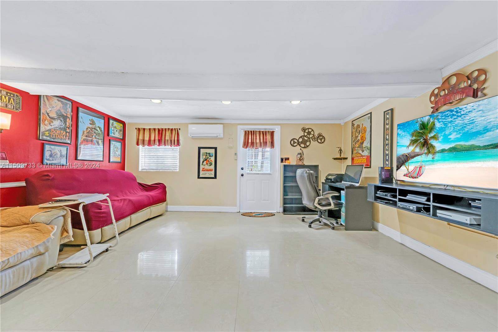 7884 NW 175th St, Hialeah, Florida 33015, 4 Bedrooms Bedrooms, ,2 BathroomsBathrooms,Residential,For Sale,7884 NW 175th St,A11509733