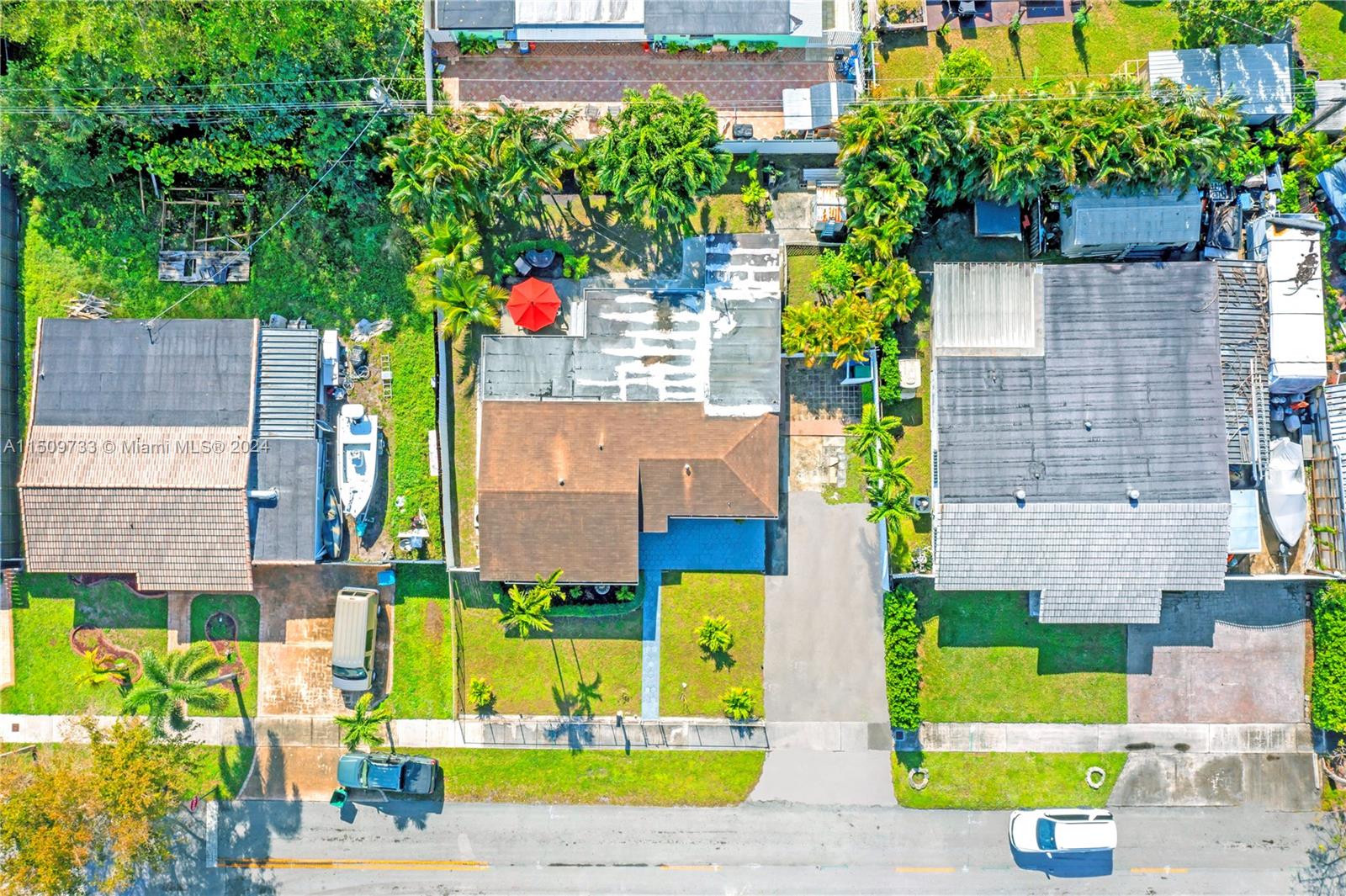 7884 NW 175th St, Hialeah, Florida 33015, 4 Bedrooms Bedrooms, ,2 BathroomsBathrooms,Residential,For Sale,7884 NW 175th St,A11509733