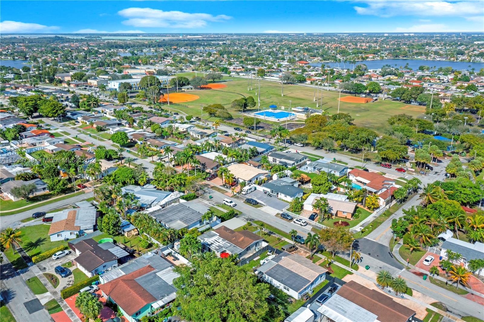 7884 NW 175th St, Hialeah, Florida 33015, 4 Bedrooms Bedrooms, ,2 BathroomsBathrooms,Residential,For Sale,7884 NW 175th St,A11509733