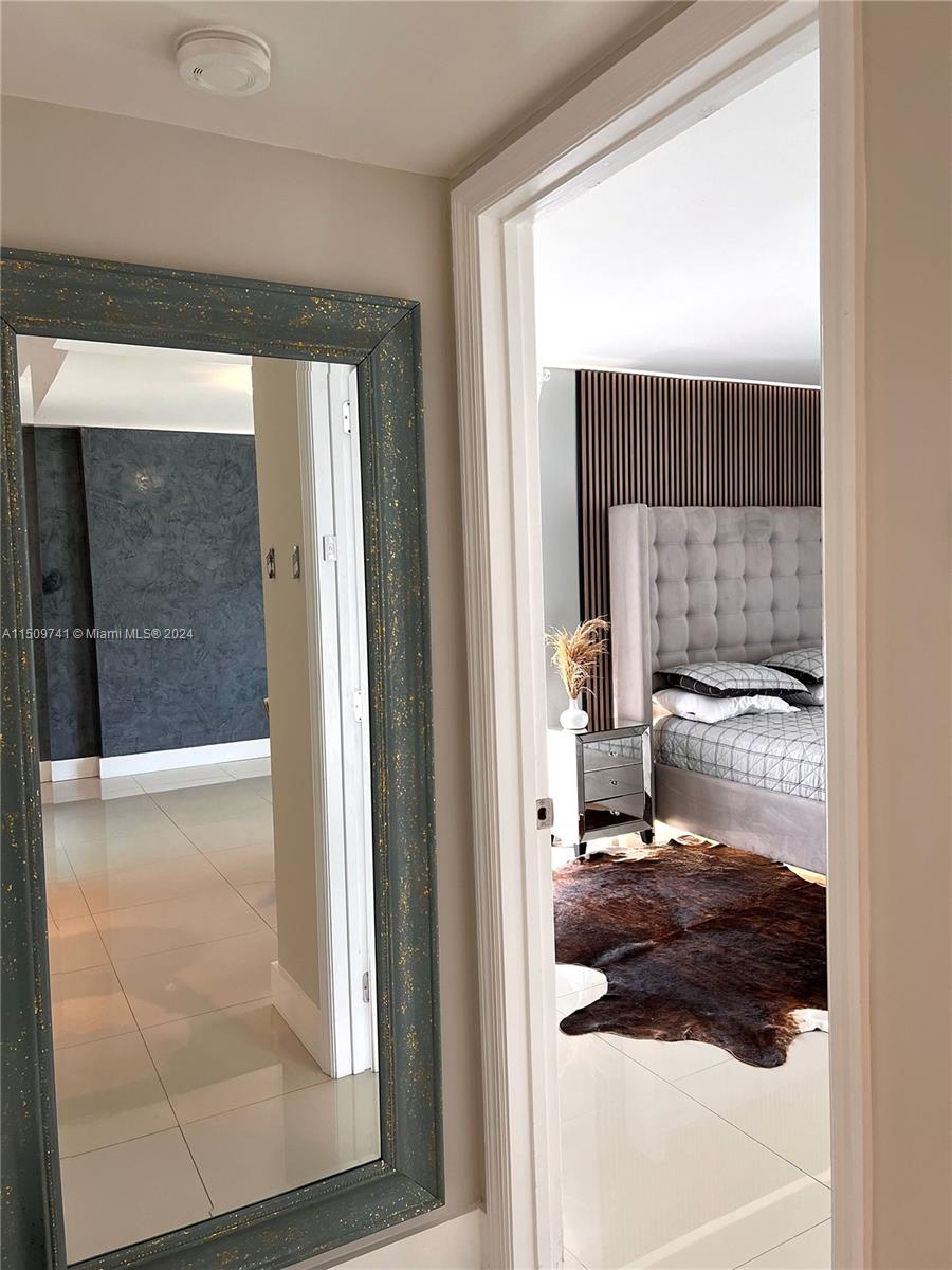 1035 West Ave 404, Miami Beach, Florida 33139, 1 Bedroom Bedrooms, ,2 BathroomsBathrooms,Residentiallease,For Rent,1035 West Ave 404,A11509741