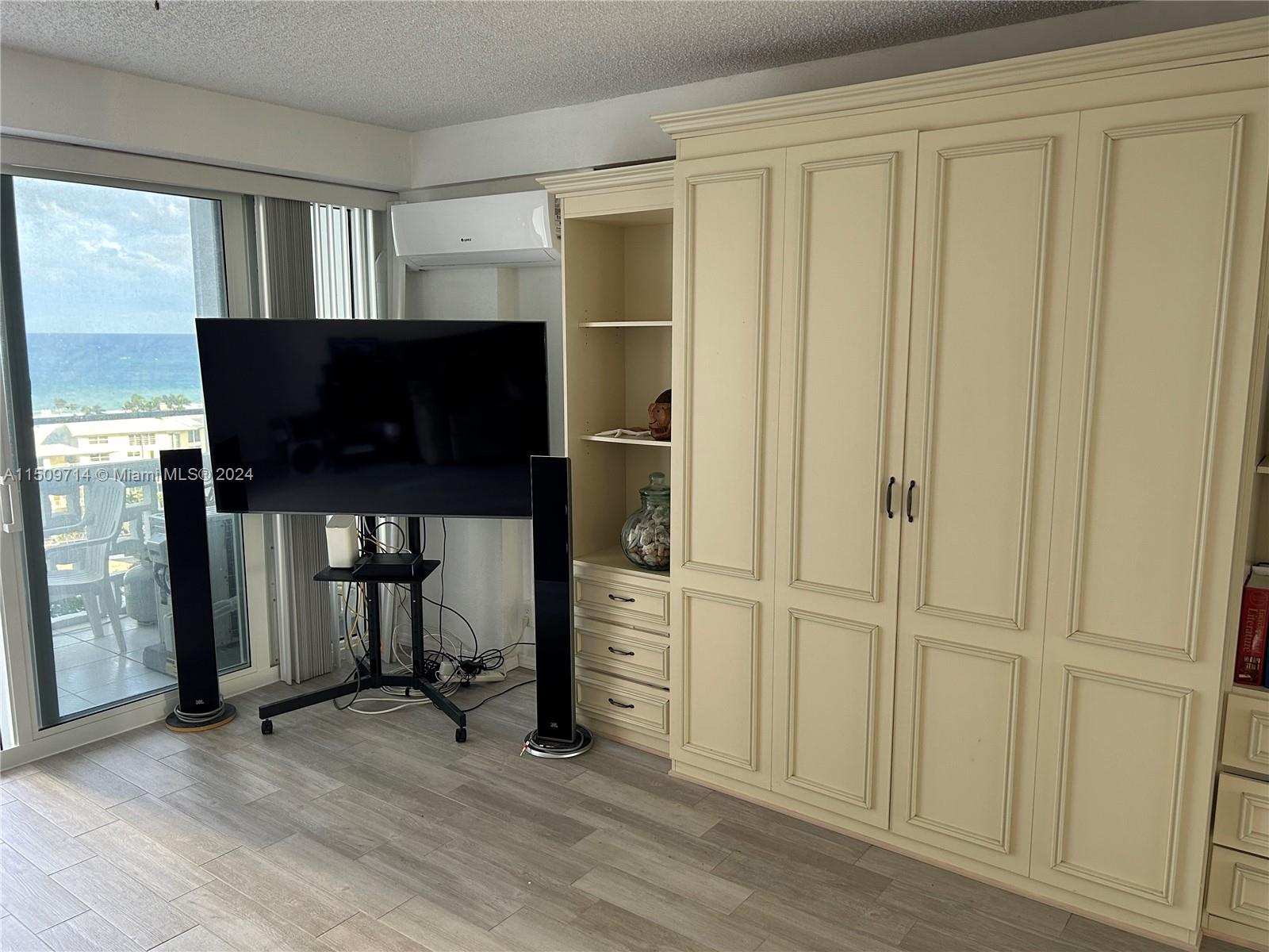 1900 Ocean Dr, Fort Lauderdale, FL, 33316 United States, 1 Bedroom Bedrooms, ,1 BathroomBathrooms,Residential,For Sale,Ocean Dr,A11509714