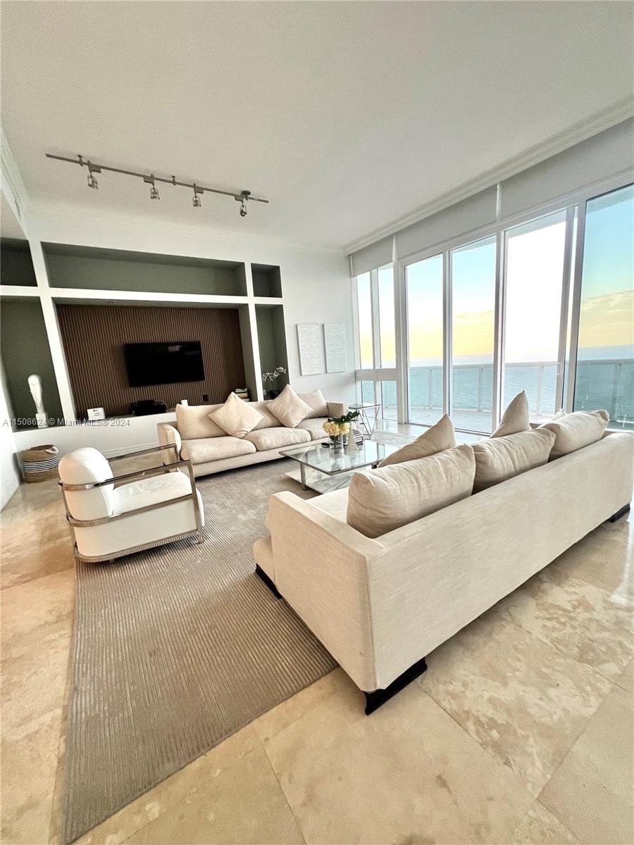 16001 Collins Ave, Sunny Isles Beach, FL, 33160 United States, 3 Bedrooms Bedrooms, ,3 BathroomsBathrooms,Residential,For Sale,Collins Ave,A11508624