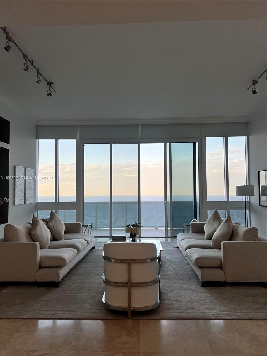 16001 Collins Ave, Sunny Isles Beach, FL, 33160 United States, 3 Bedrooms Bedrooms, ,3 BathroomsBathrooms,Residential,For Sale,Collins Ave,A11508624