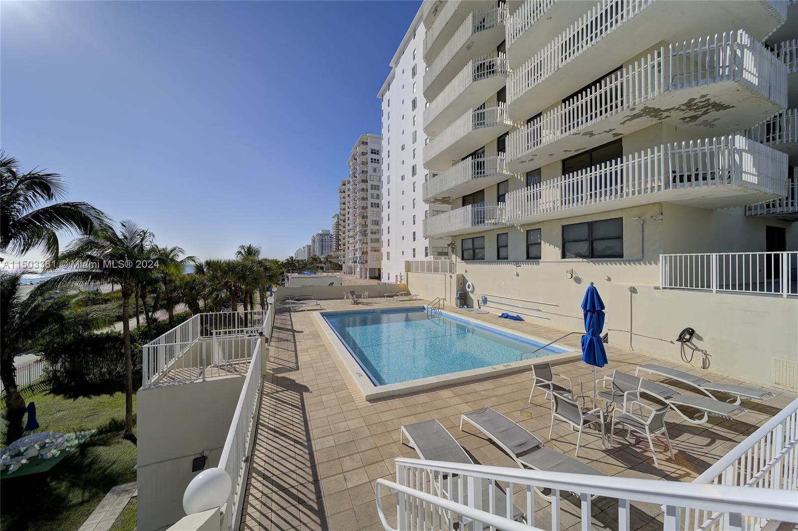 6061 Collins Ave 22F, Miami Beach, Florida 33140, 2 Bedrooms Bedrooms, ,2 BathroomsBathrooms,Residential,For Sale,6061 Collins Ave 22F,A11503381